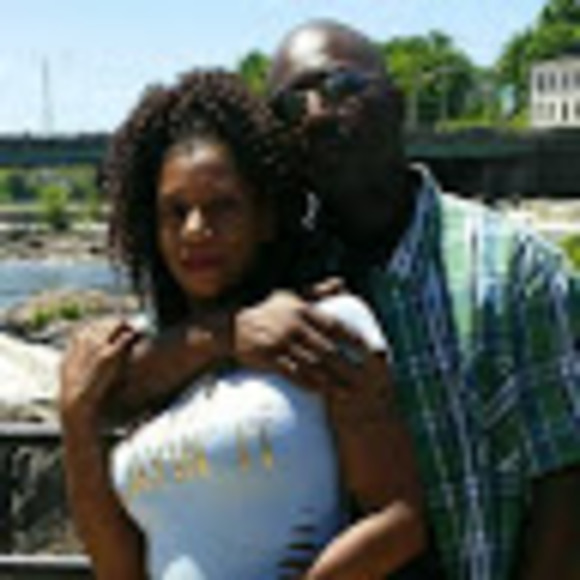 Meet your Posher, Tanesha - Picture 1 of 1